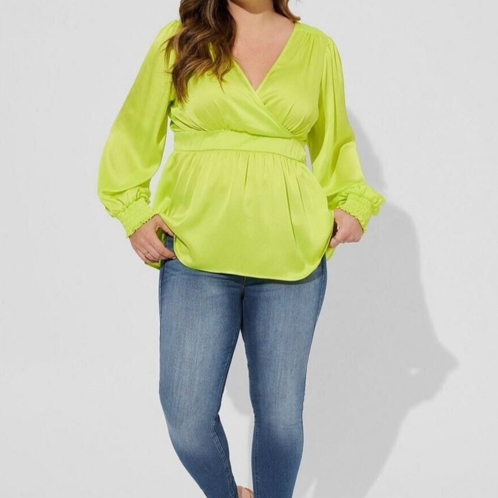 NWT Satin Surplice Tie Cut Out Back Long Sleeve Blouse Sz 3